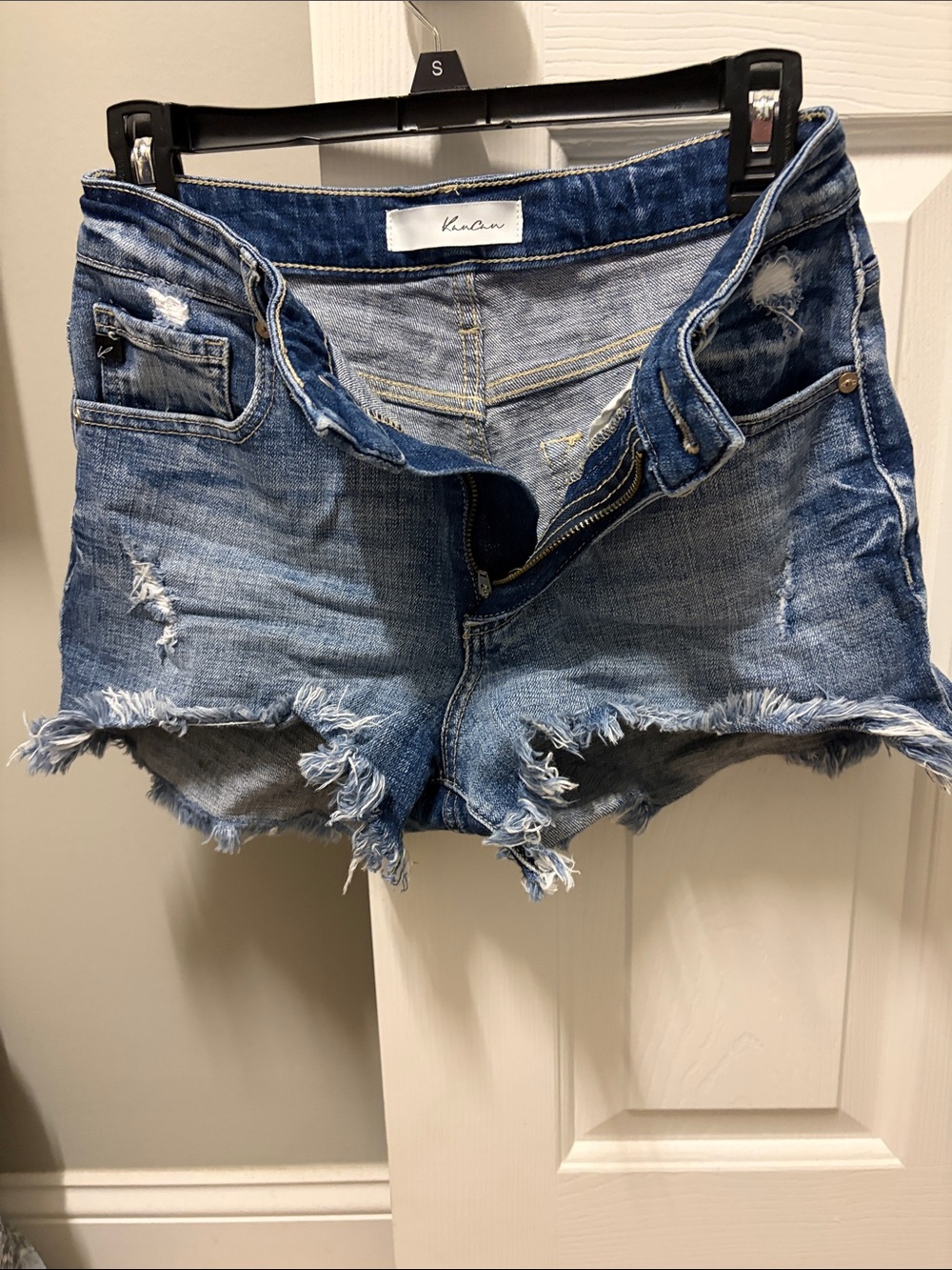 KanCan Medium Blue Distressed Frayed Denim Shorts